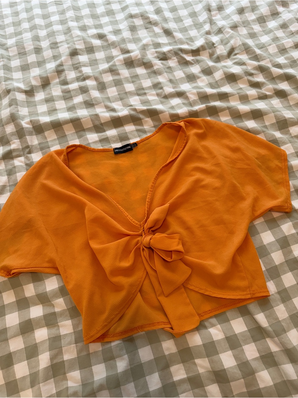 Pretty Little Thing Orange Tie-Front Crop Top